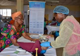 Midwife and nurse, Nyemimah Williams, during the EmONC hands-on training