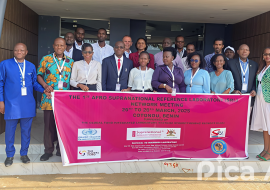 Photo de groupe de participants à la réunion du Réseau de Laboratoires Supranationaux de Référence de Tuberculose (TB) de la Région Africaine de l'OMS, du 26 au 28 mars 2025.  