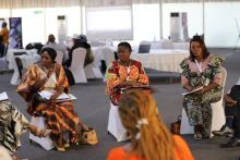 Dr Marie-Josée Kikoo, responsable de prestation des services du Sous Bureau de l'OMS - Haut-Katanga, Haut-Lomami, Lualaba et Tanganyika lors de la retraite de Lubumbashi